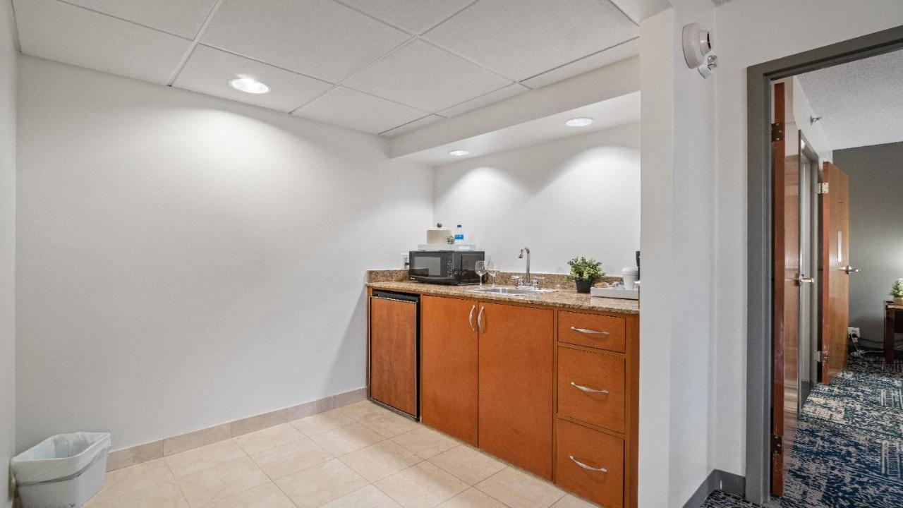 315 Loso Hotel Airport 샬럿 외부 사진